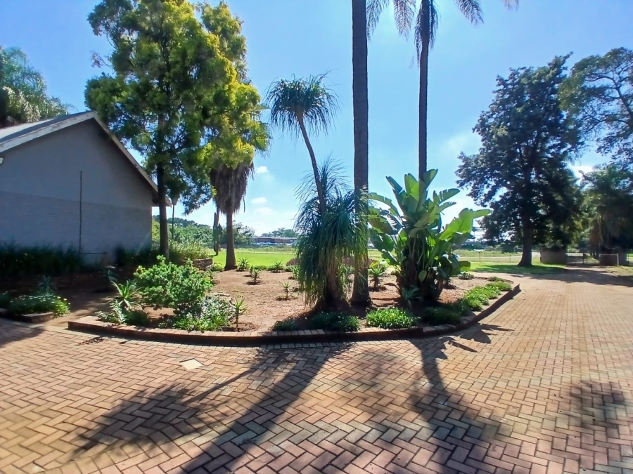 To Let Commercial Property for Rent in Waterval East North West